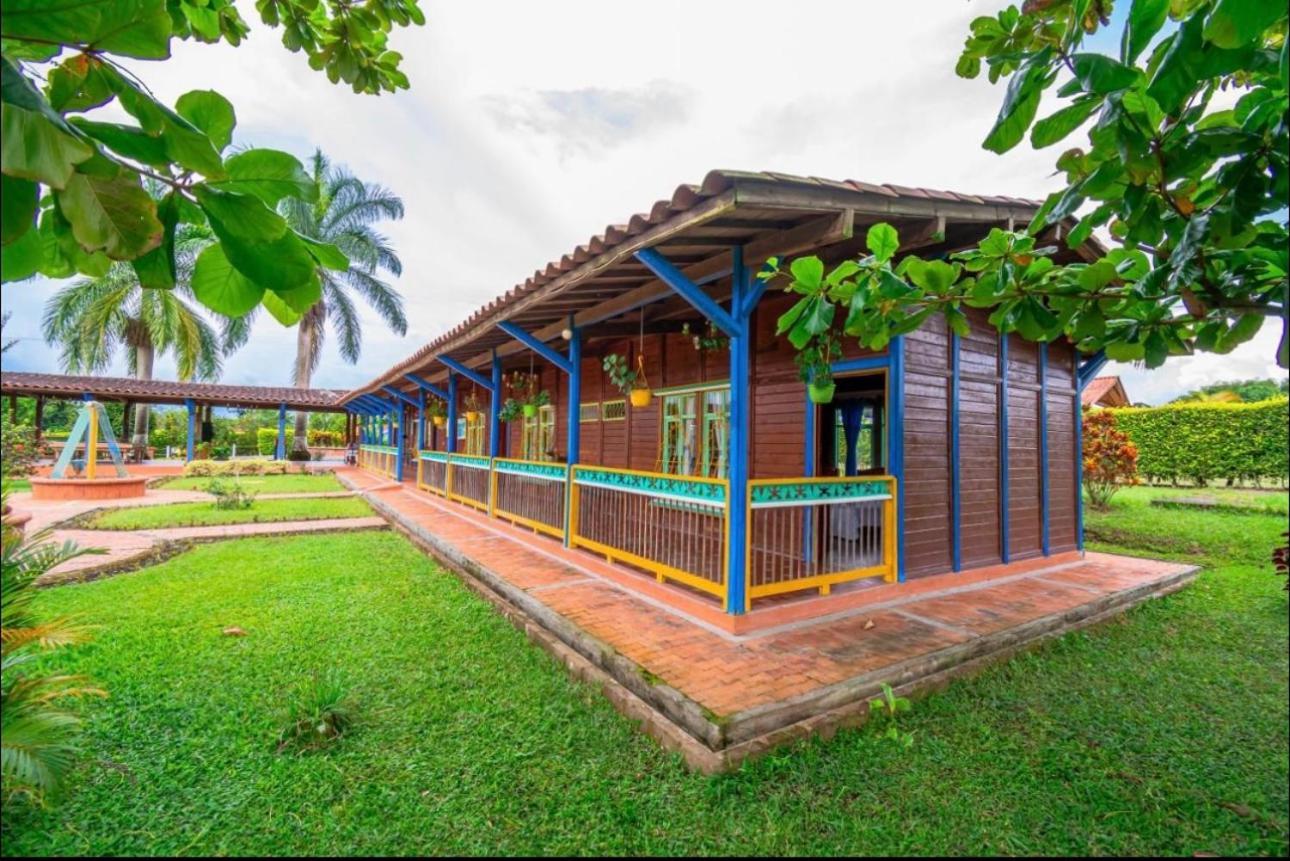 Finca Hotel El Ocaso Quimbaya Exterior photo