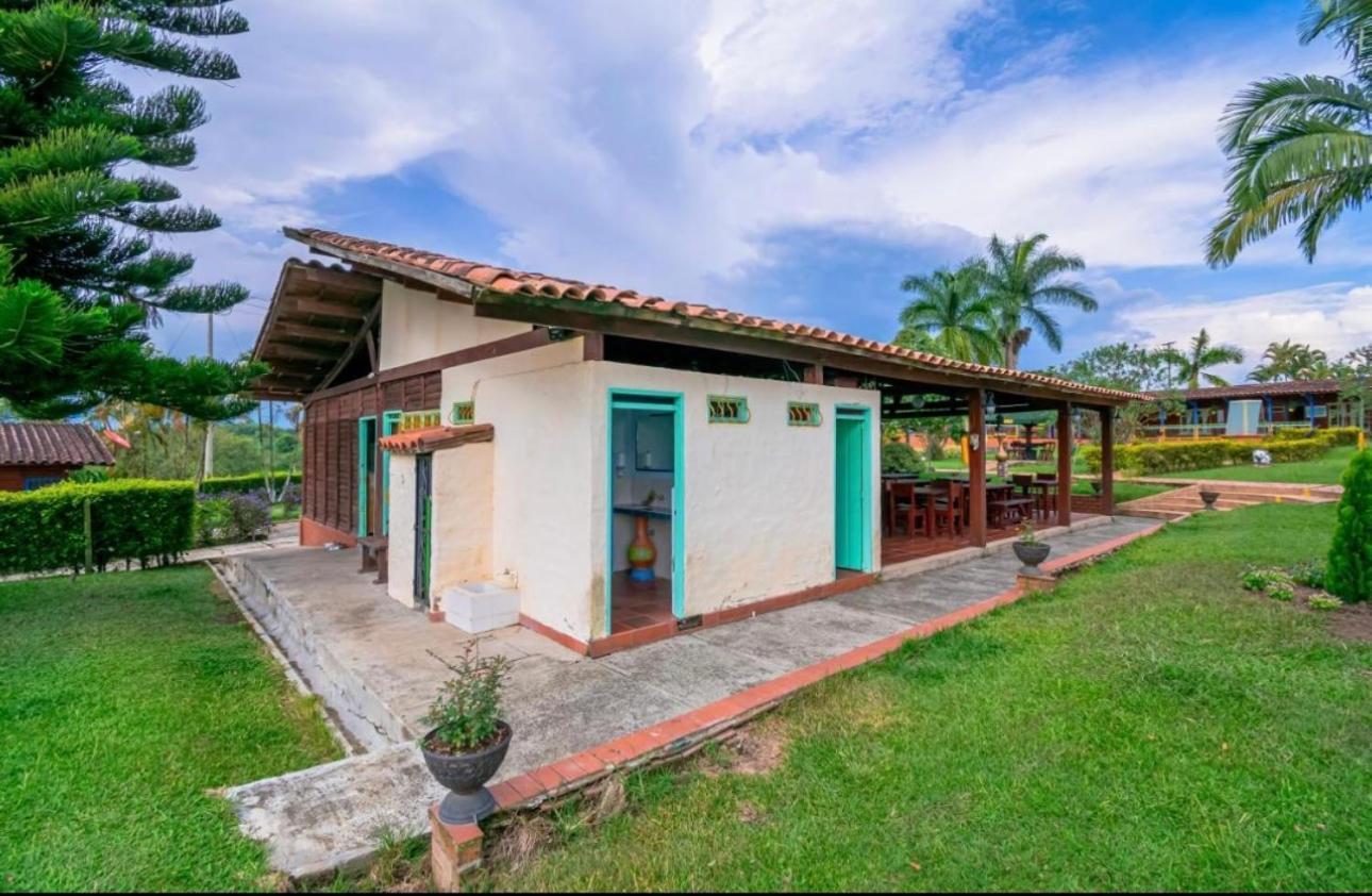 Finca Hotel El Ocaso Quimbaya Exterior photo