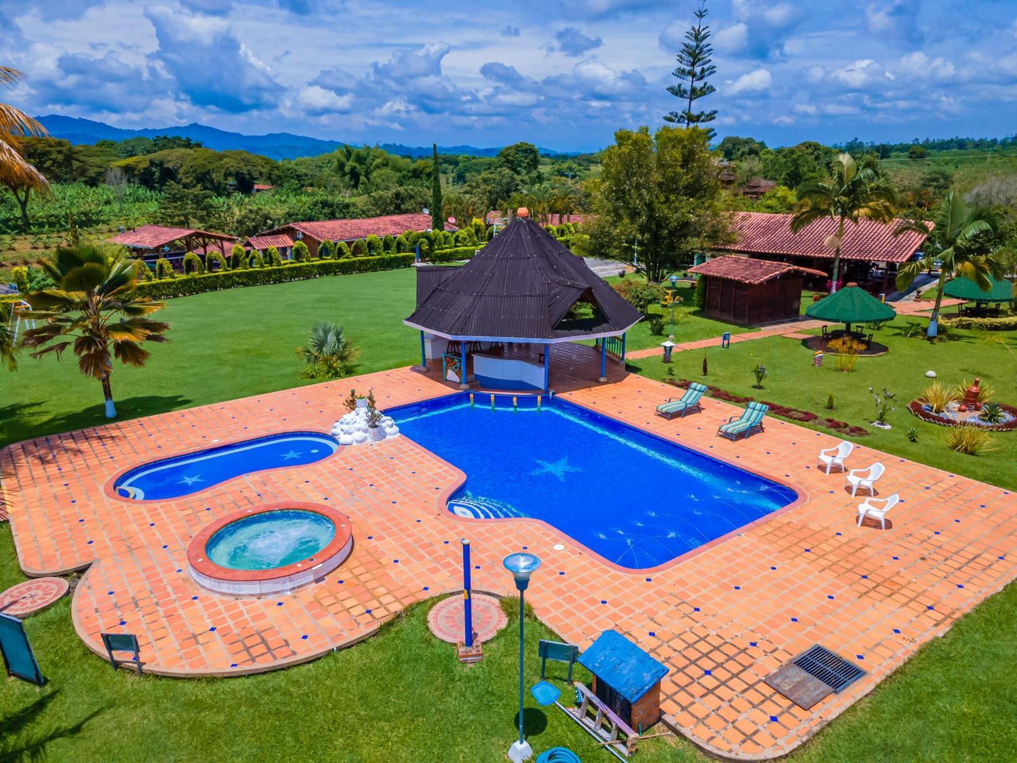 Finca Hotel El Ocaso Quimbaya Exterior photo